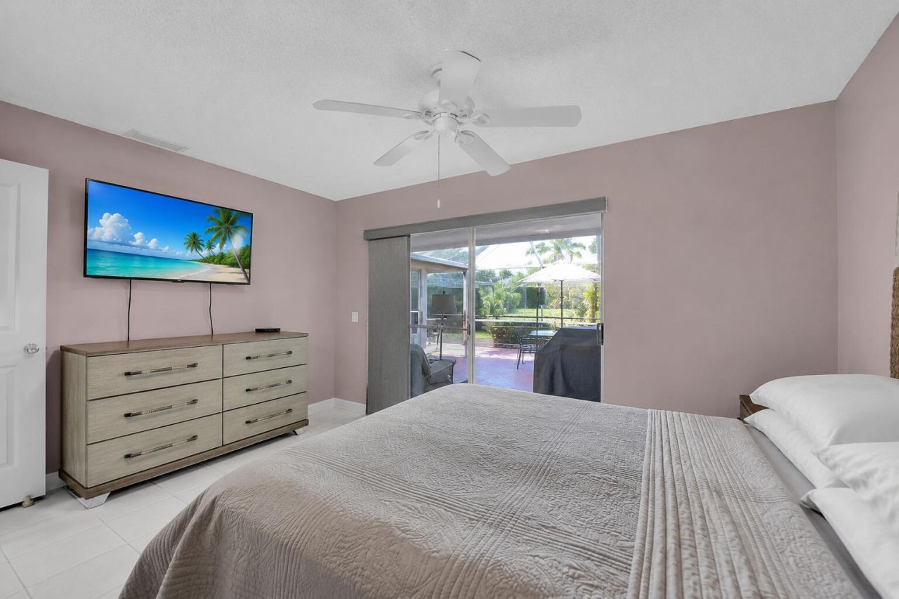 1228 NW Sun Terrace Circle, Unit B, Port Saint Lucie, FL 34986 Photo