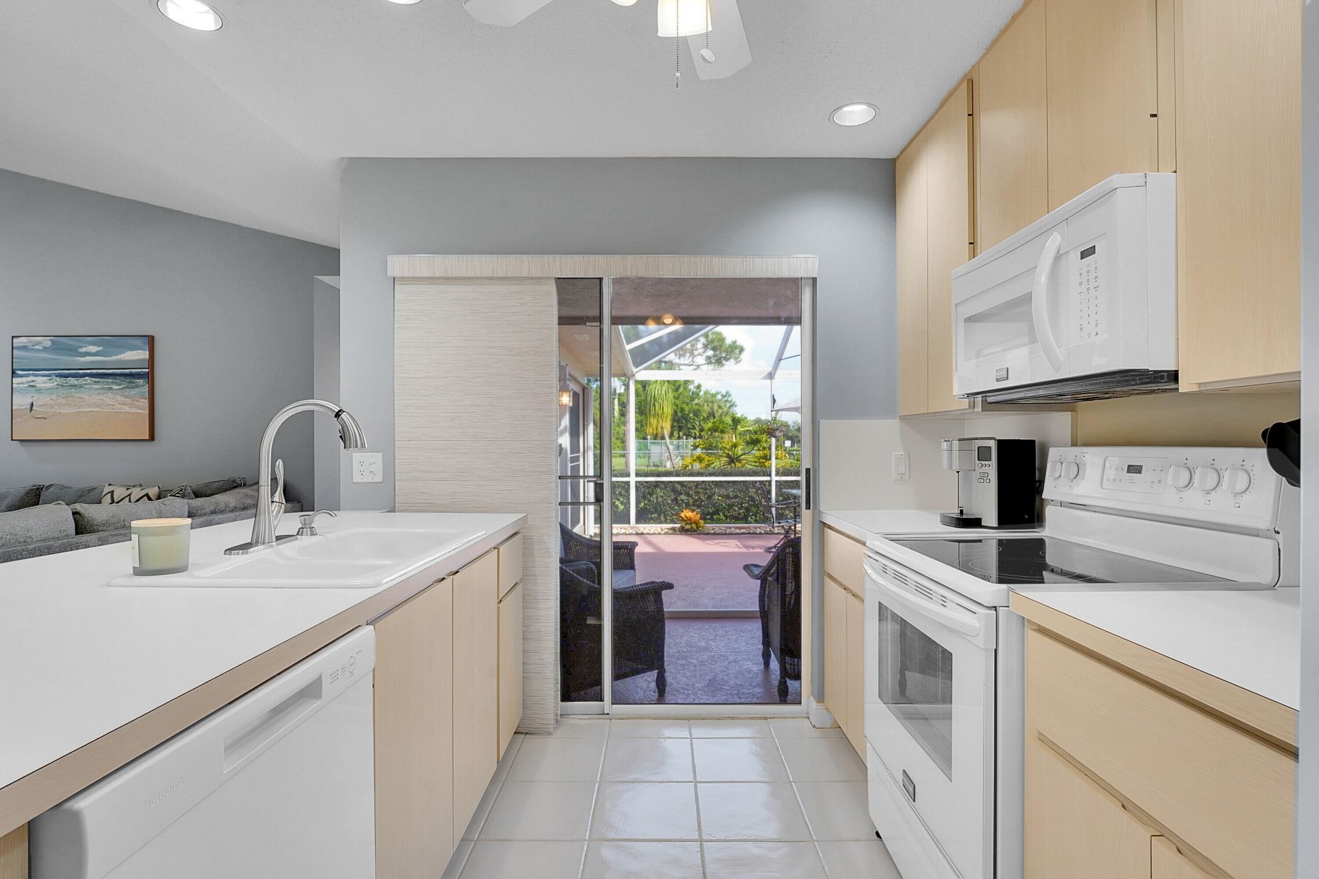 1228 NW Sun Terrace Circle, Unit B, Port Saint Lucie, FL 34986 Photo