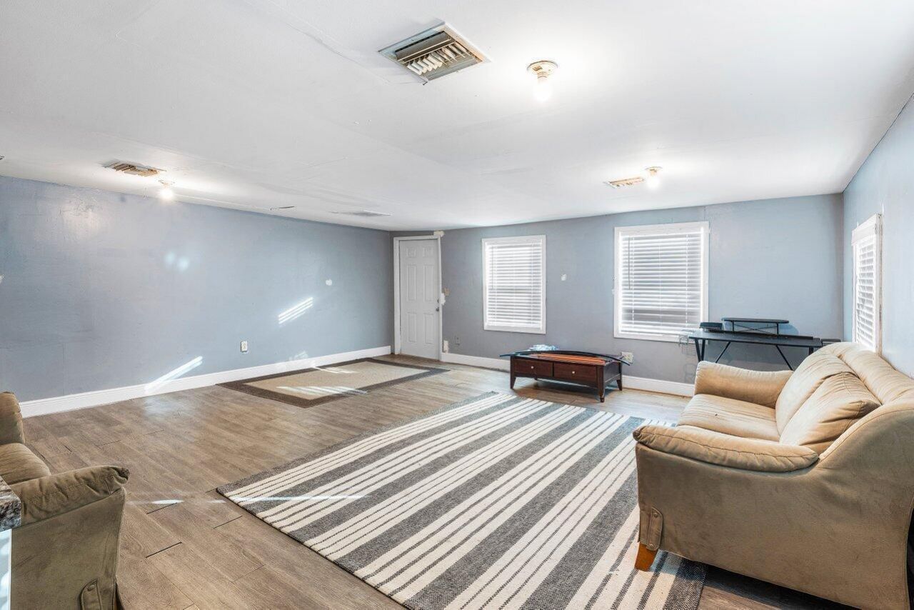 1047 Miner Road, Lake Worth, FL 33467 Photo