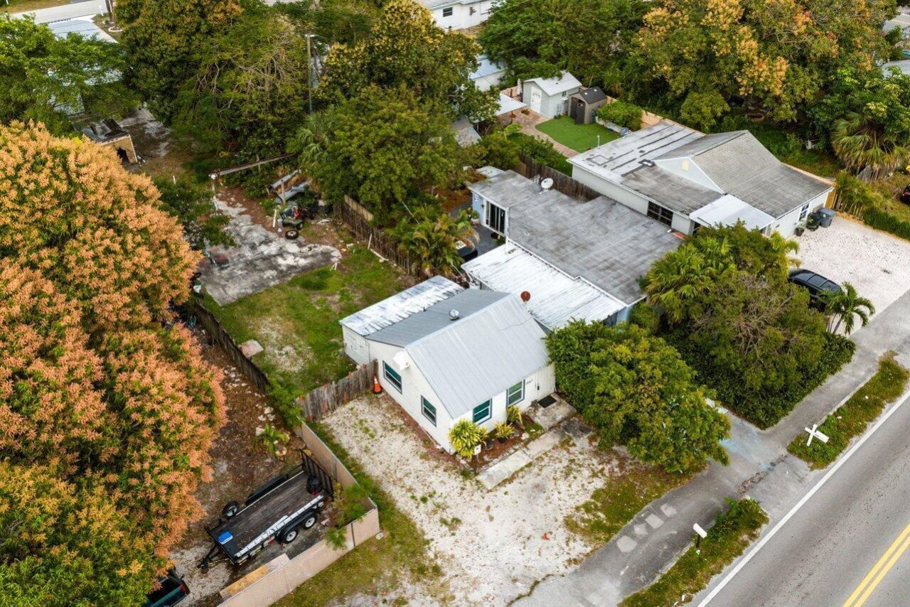 1047 Miner Road, Lake Worth, FL 33467 Photo