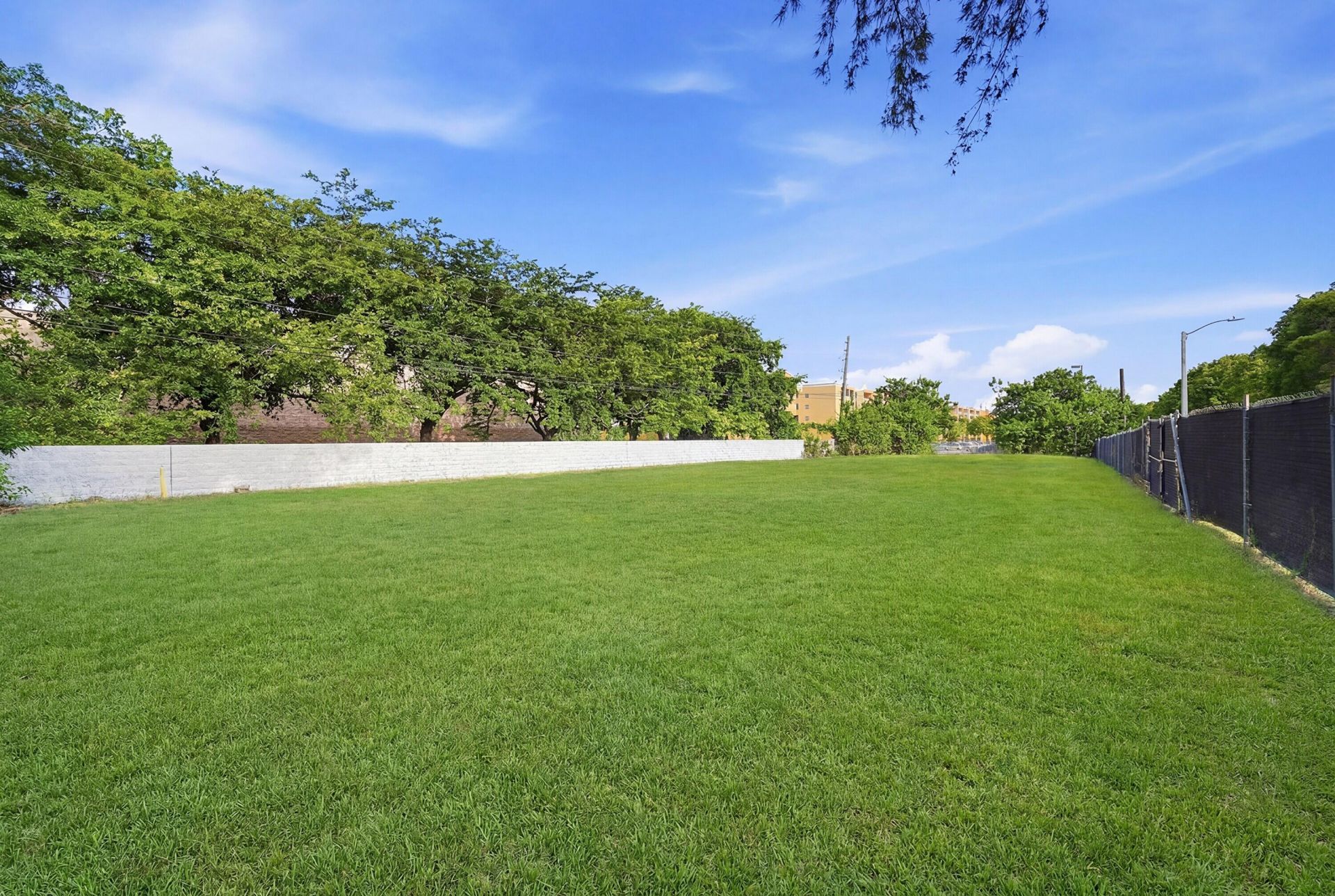1800 N Sherman Circle, Miramar, FL 33025 Photo