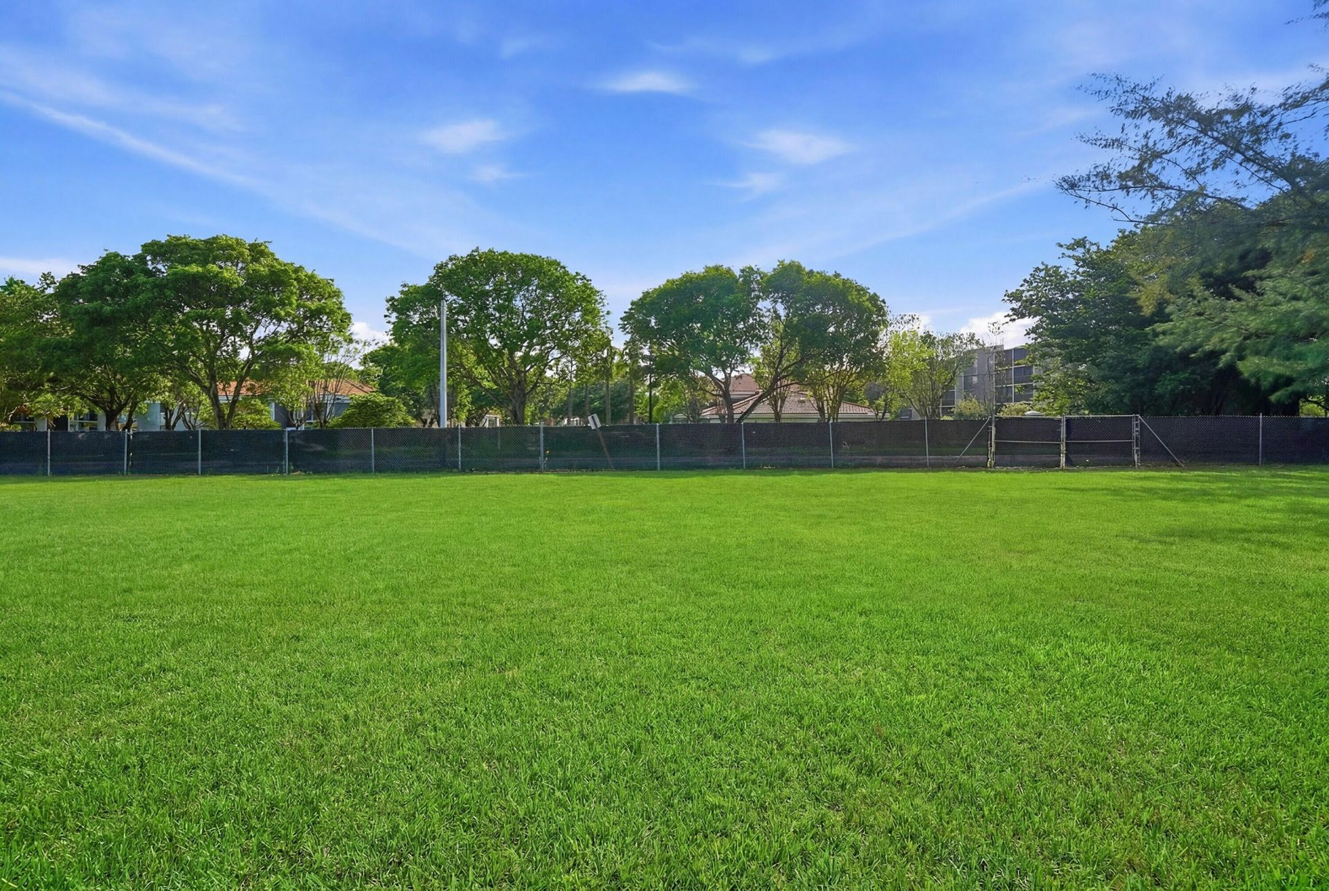 1800 N Sherman Circle, Miramar, FL 33025 Photo