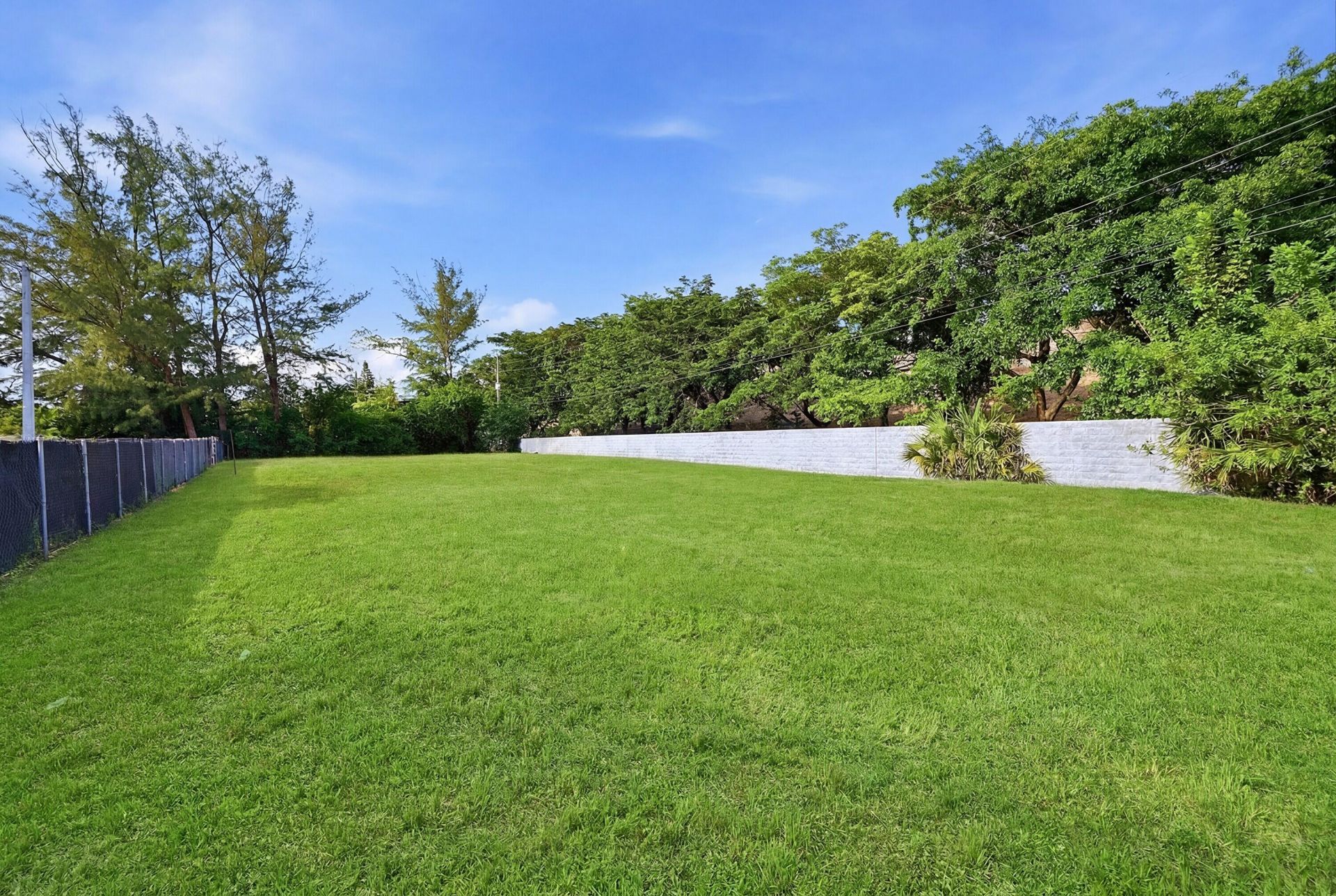 1800 N Sherman Circle, Miramar, FL 33025 Photo