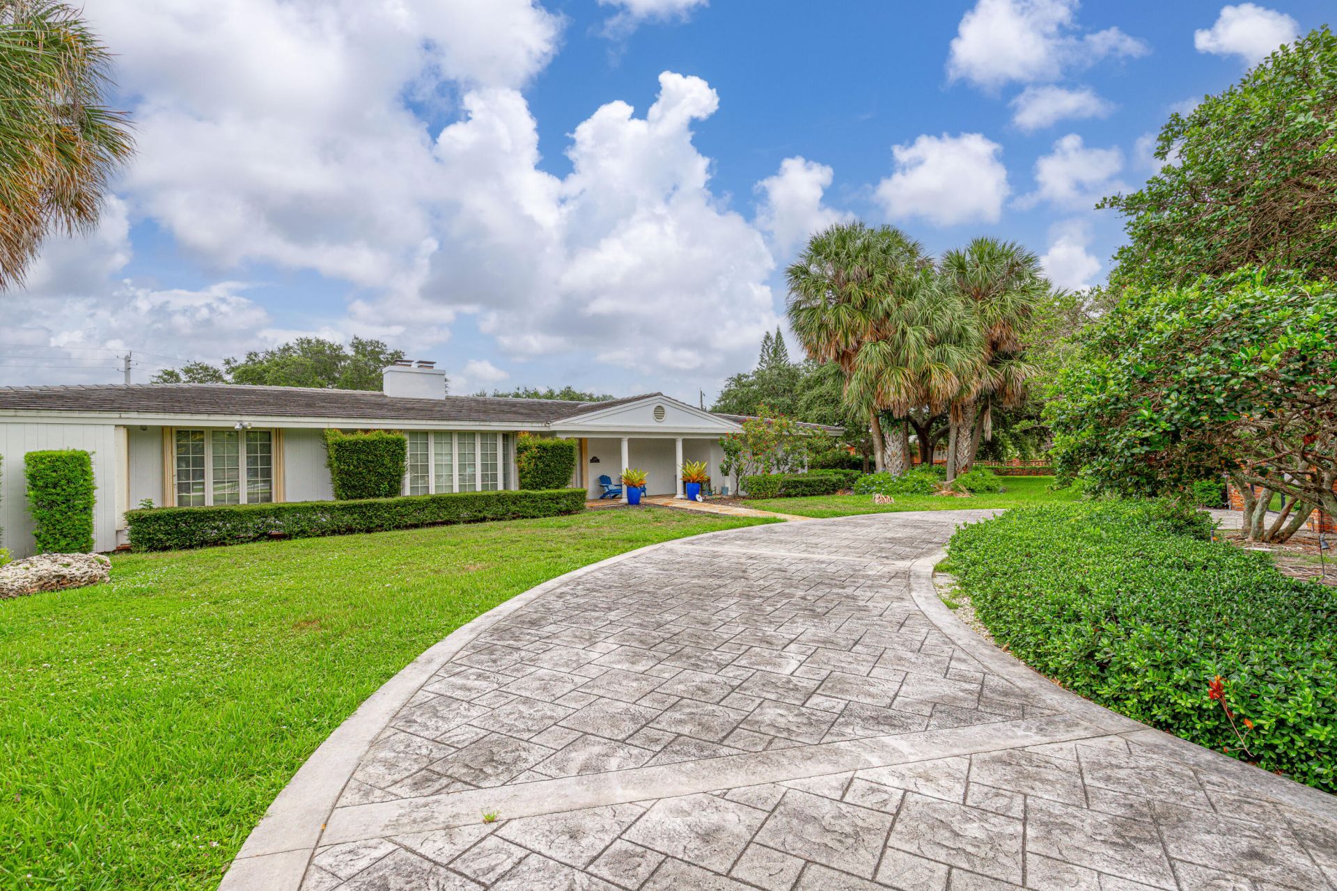 2500 NE 10th Street, Pompano Beach, FL 33062 Photo