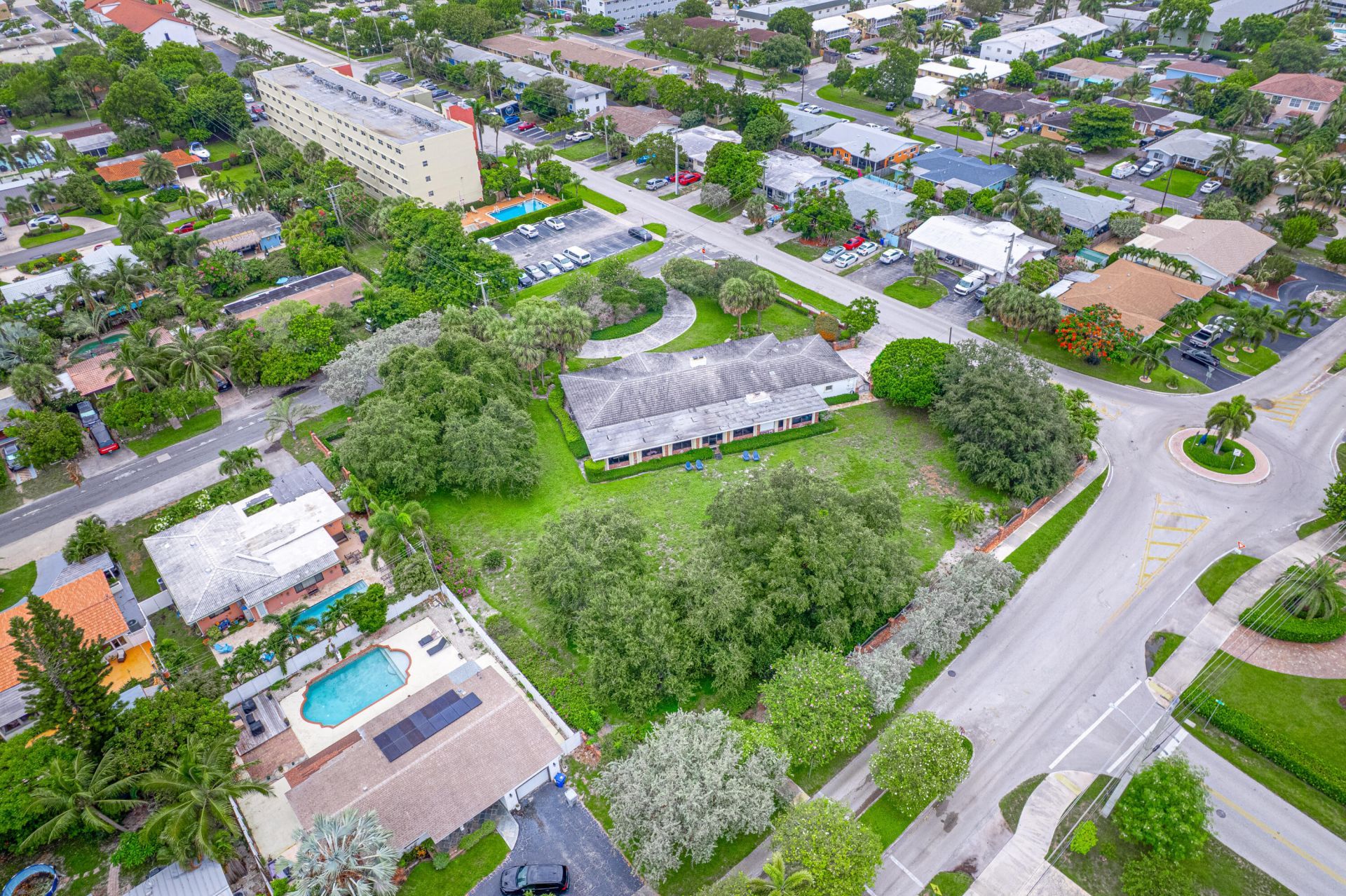 2500 NE 10th Street, Pompano Beach, FL 33062 Photo