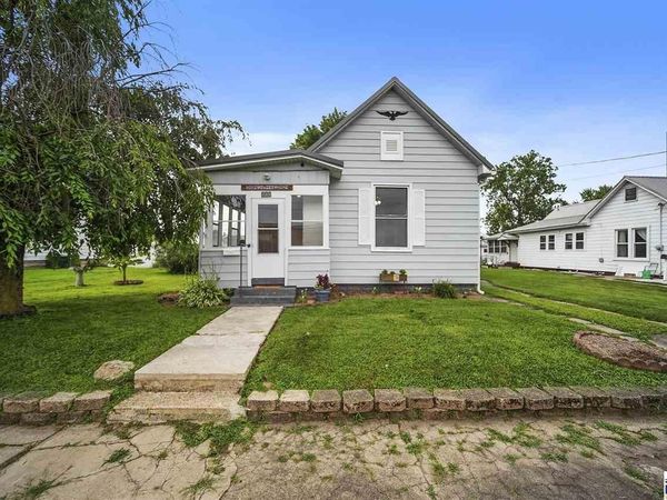 311 W Riggy Avenue, West Terre Haute, IN 47885