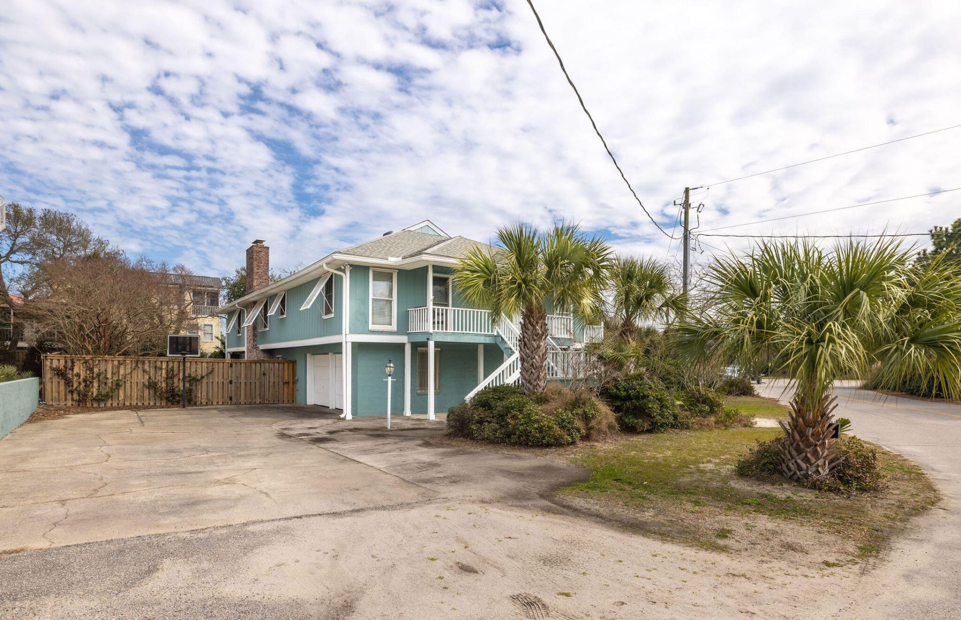 6 4th Avenue Photo 36