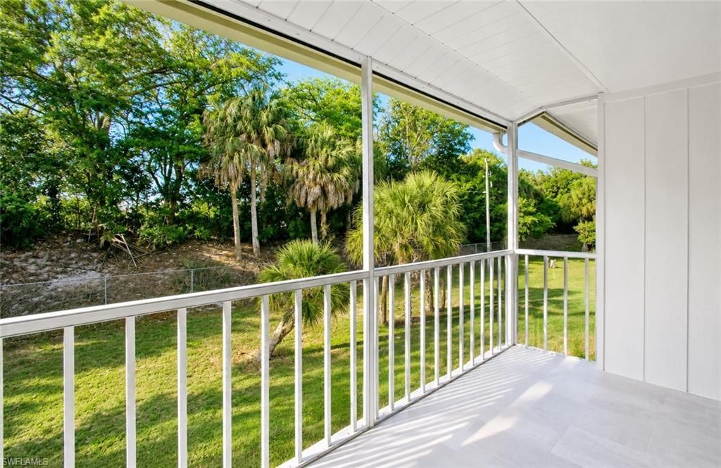 2360 Naples Trace Cir, Unit 6, Naples, FL 34109 Photo