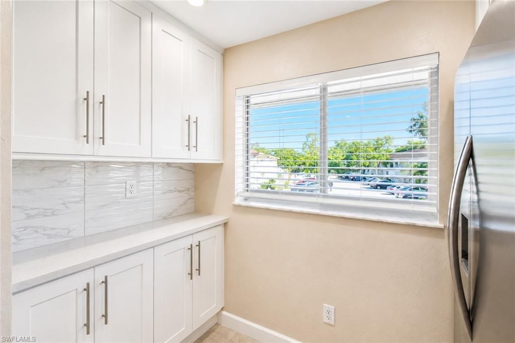 2360 Naples Trace Cir, Unit 6, Naples, FL 34109 Photo