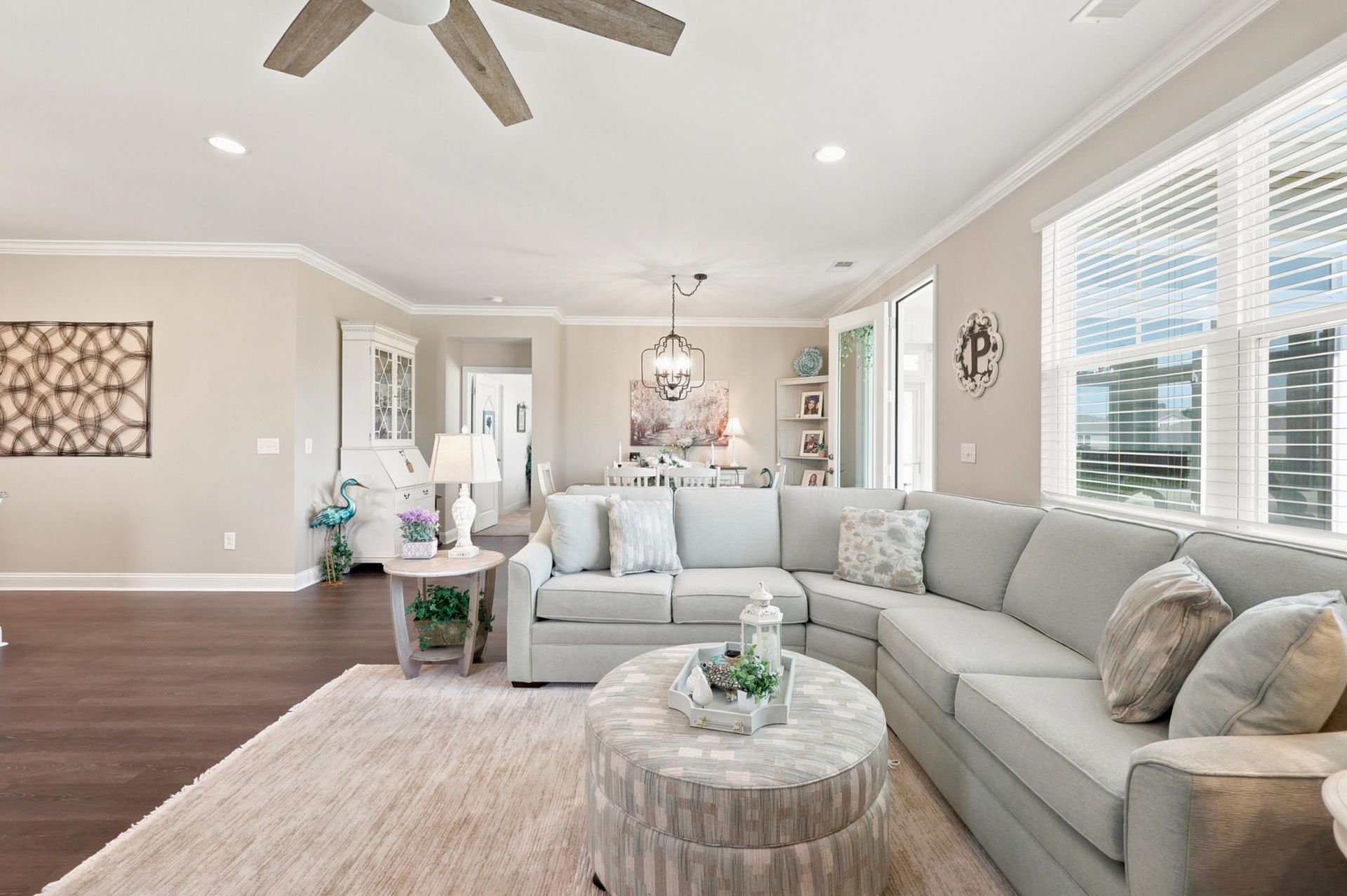 520 Mcalister Dr. Photo 12