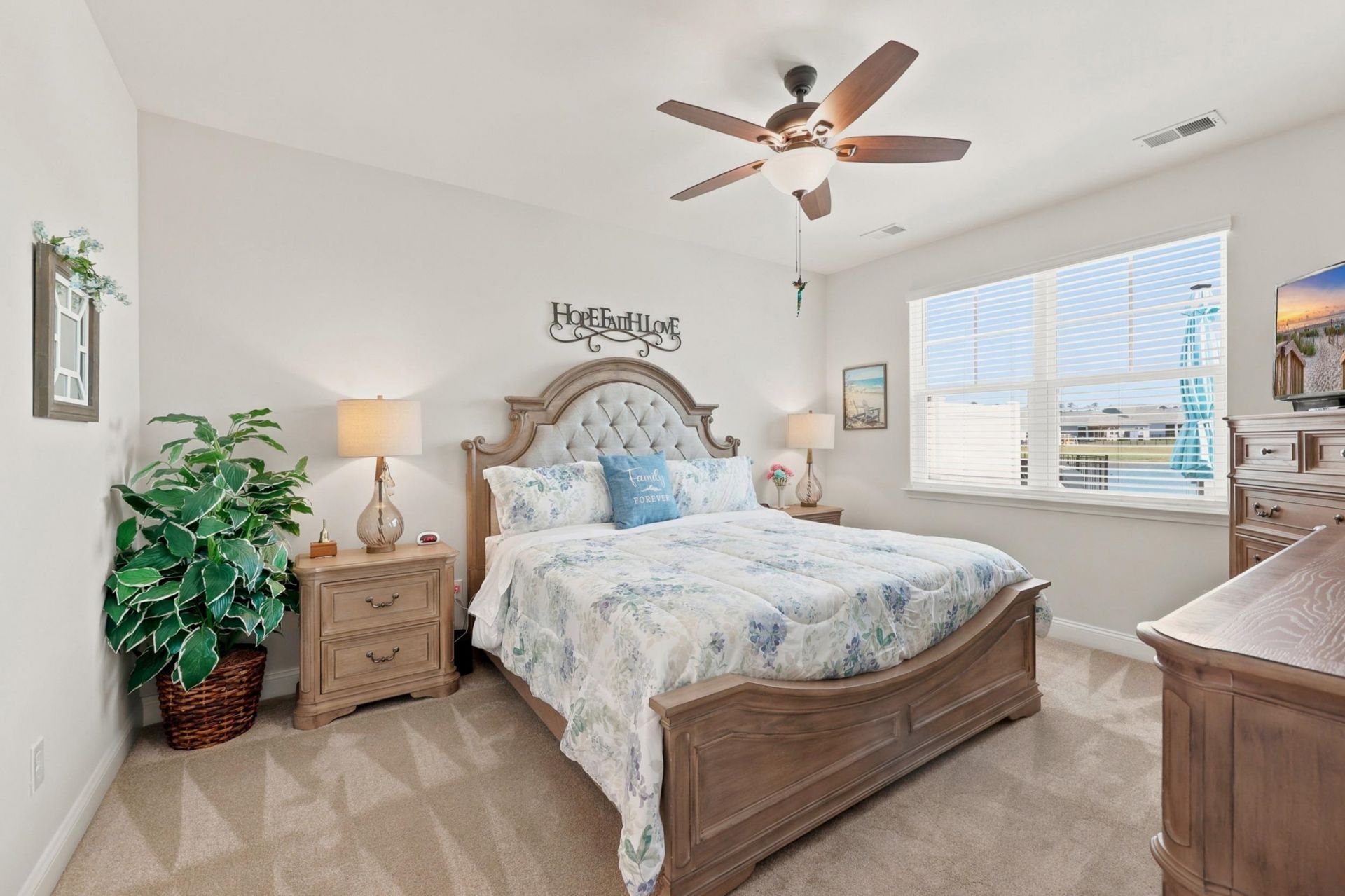520 Mcalister Dr. Photo 19
