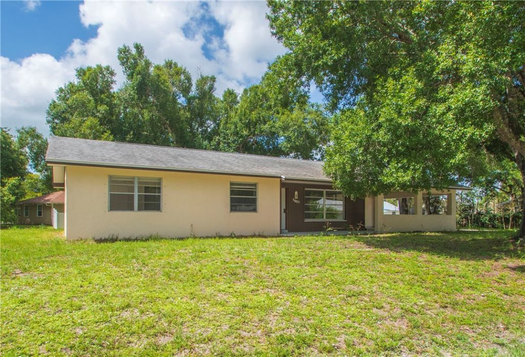 5605 38th Street, Vero Beach, FL 32966 Photo