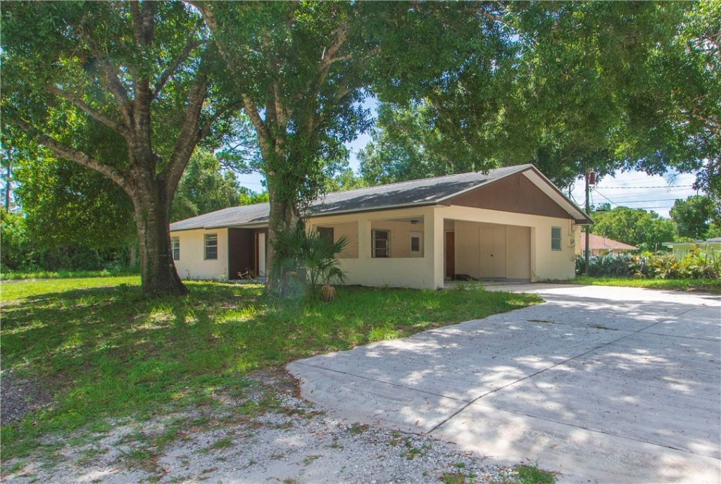 5605 38th Street, Vero Beach, FL 32966 Photo