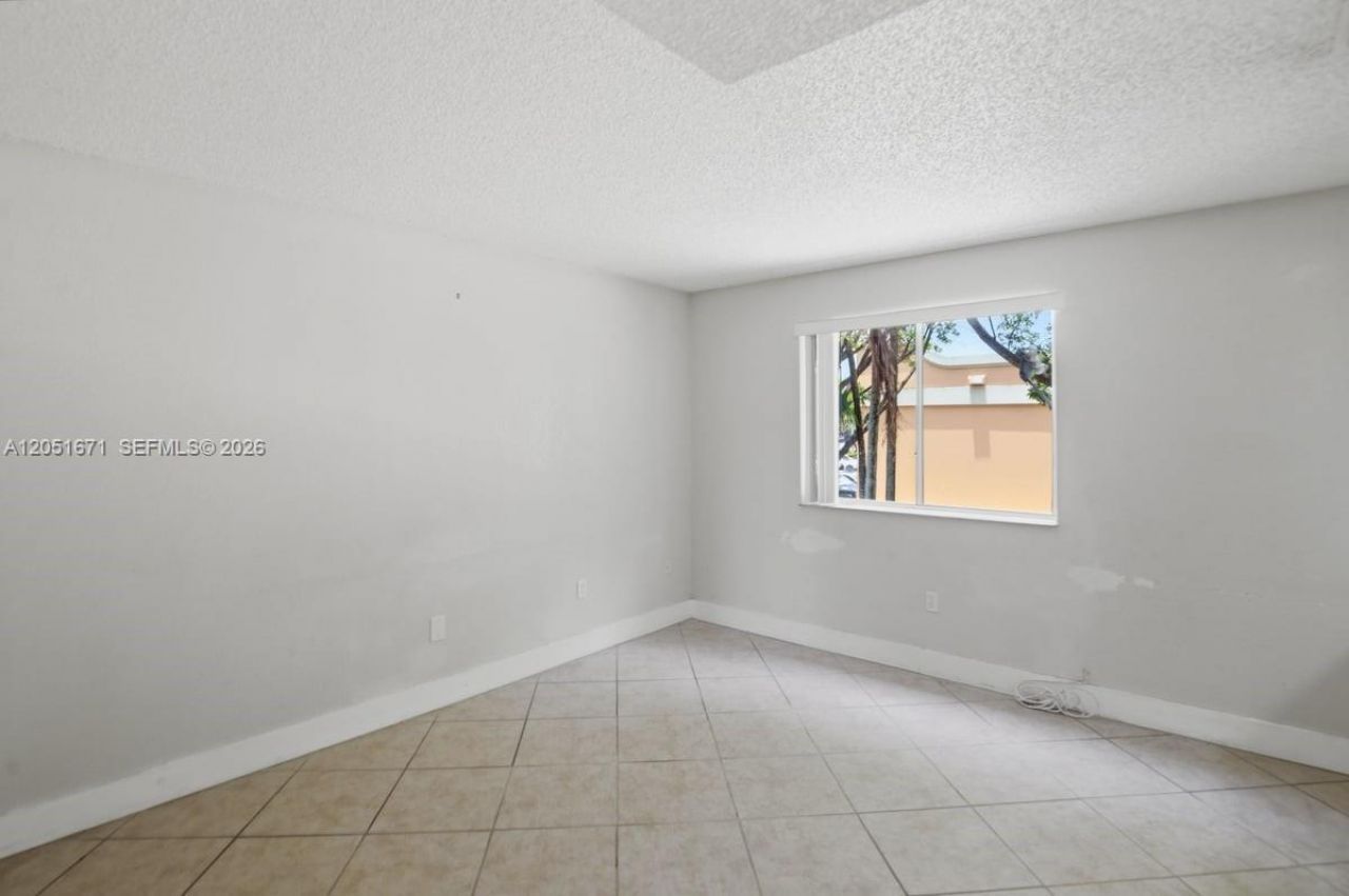 15250 SW 134th Pl , Unit 110, Miami, FL 33177 Photo