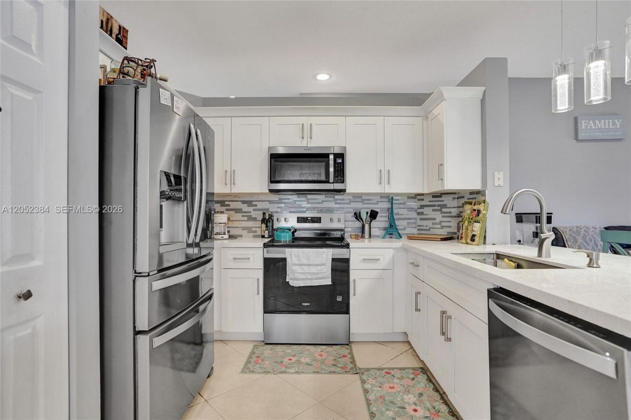 4219 Sabal Ridge Cir , Weston, FL 33331 Photo