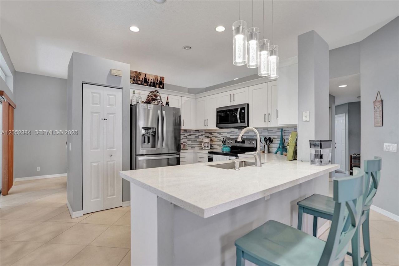 4219 Sabal Ridge Cir, Weston, FL 33331 Photo