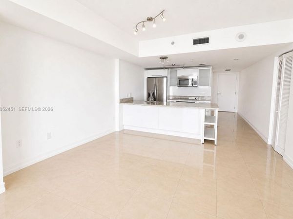 185 SW 7th St, Unit 2505, Miami, FL 33130