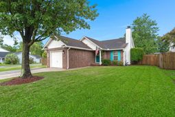 8578 Brookforest Drive photo 4