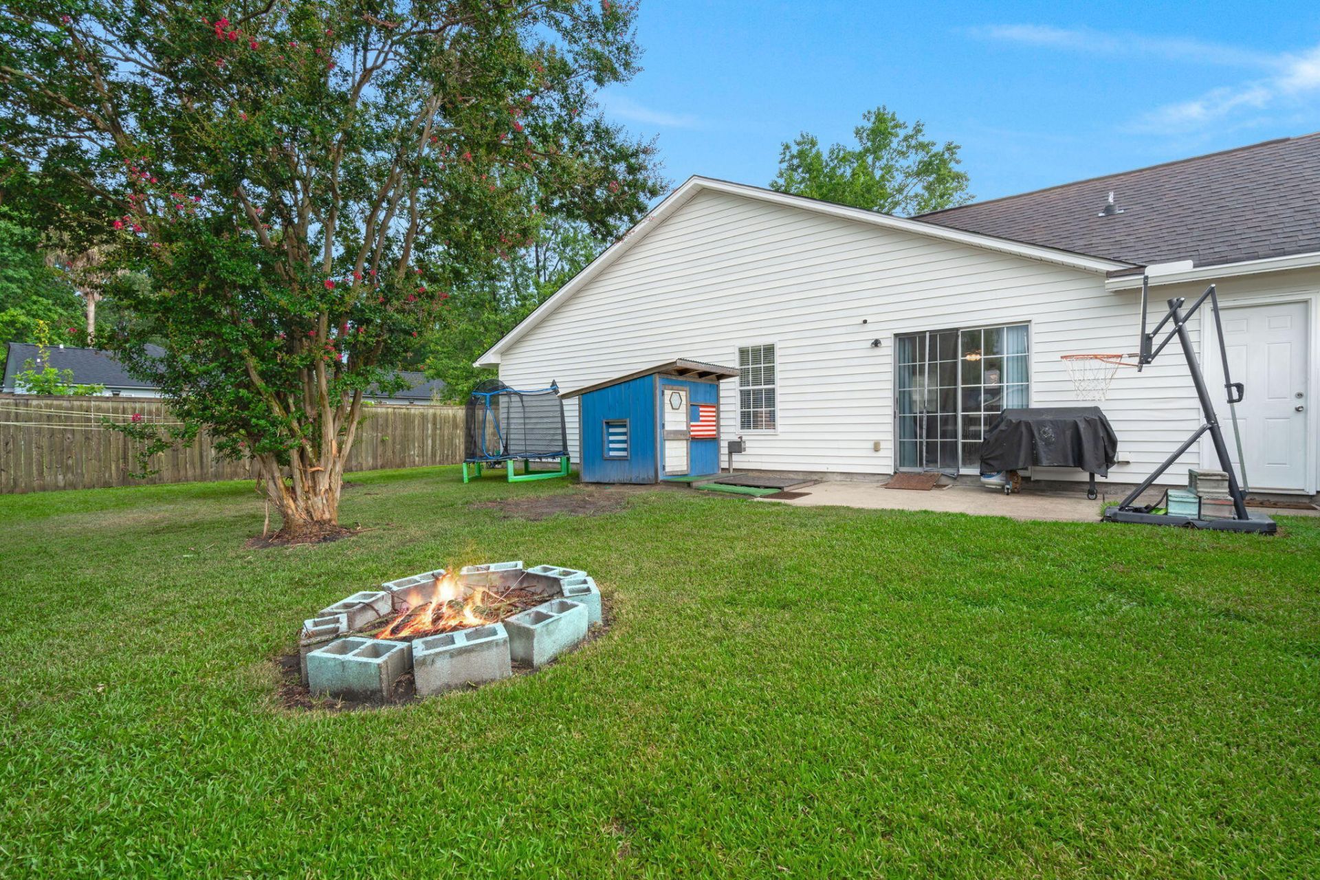 8578 Brookforest Drive Photo 24