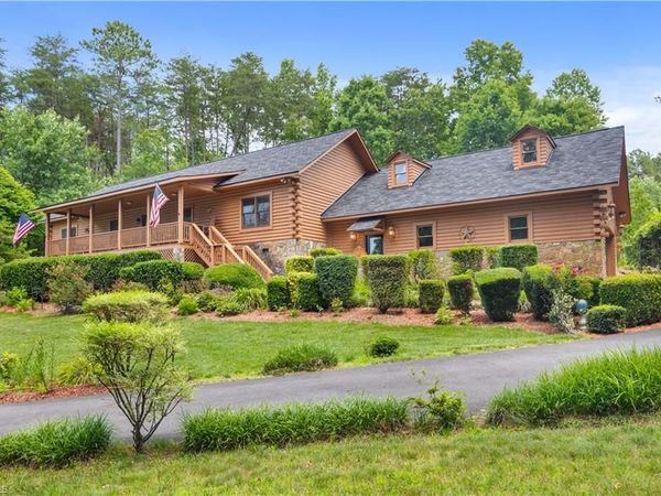 214 Harbor Ridge Drive , Connelly Springs, NC 28612