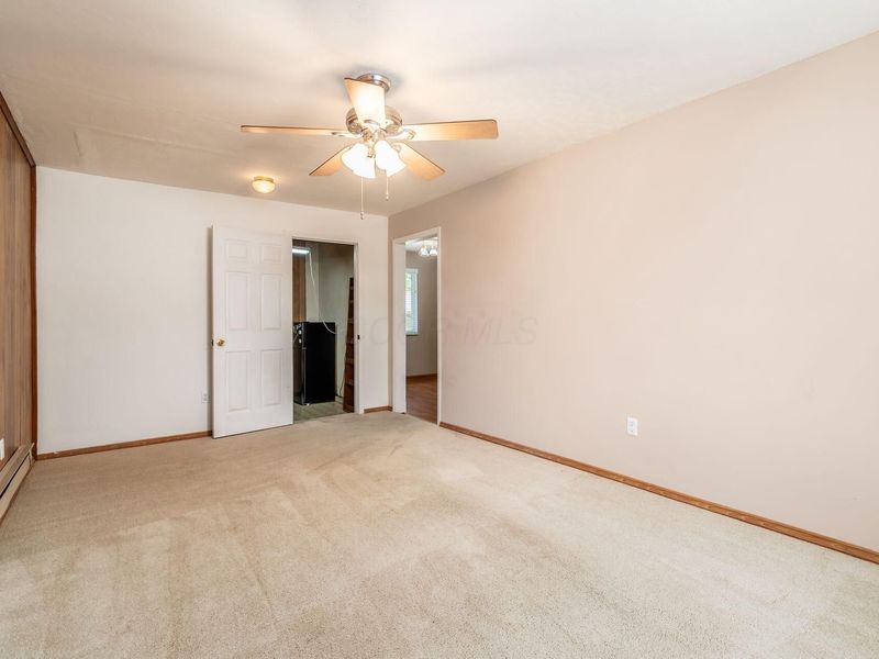 858 Liverpool Place , Westerville, OH 43081 Photo 10