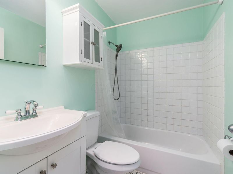 858 Liverpool Place , Westerville, OH 43081 Photo 19