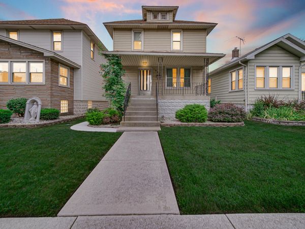 1928 Lincoln Avenue , Whiting, IN 46394
