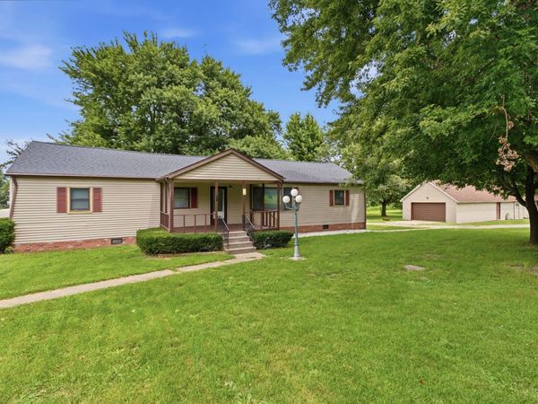 200 E BROWN ST, Letts, IA 52754