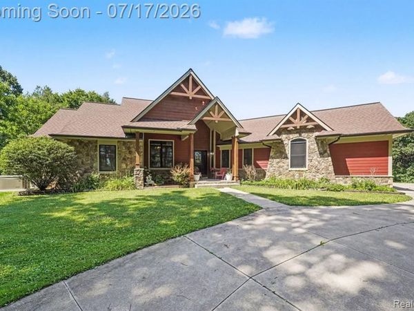 2250 E Coon Lake Trail, Genoa Twp, MI 48843