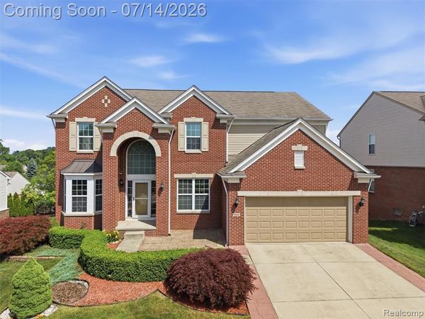 4853 Catalina Drive, Orion Twp, MI 48359