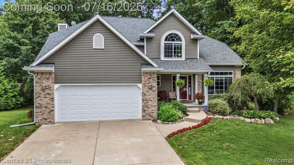 7520 Paradise Drive, Grand Blanc Township, MI 48439 Main Photo