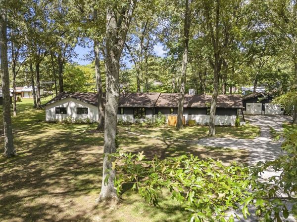 512 Westwood Dr , Tullahoma, TN 37388