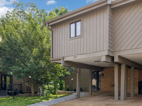 721 Harpeth Trace Dr , Nashville, TN 37221
