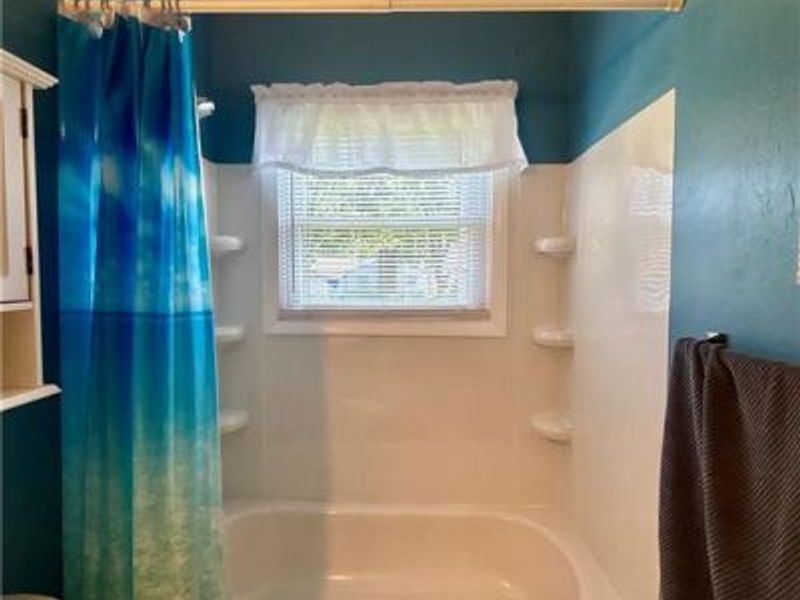 303 Pinewood Avenue, Piqua, OH 45356 Photo 18