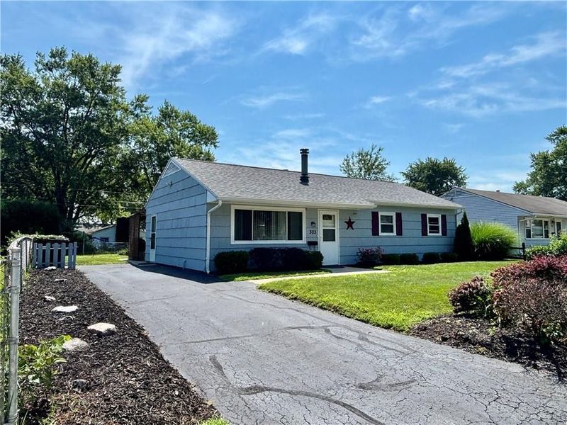 303 Pinewood Avenue, Piqua, OH 45356 Photo 3