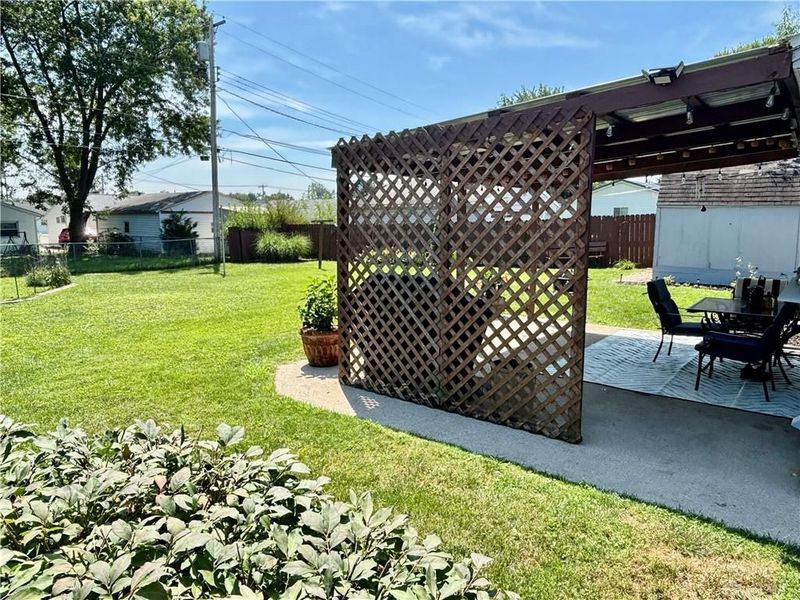 303 Pinewood Avenue, Piqua, OH 45356 Photo 4