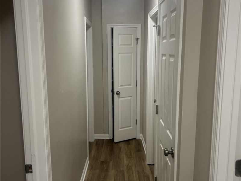 394 Cleveland Road, Cleveland, OH 44108 Photo 15