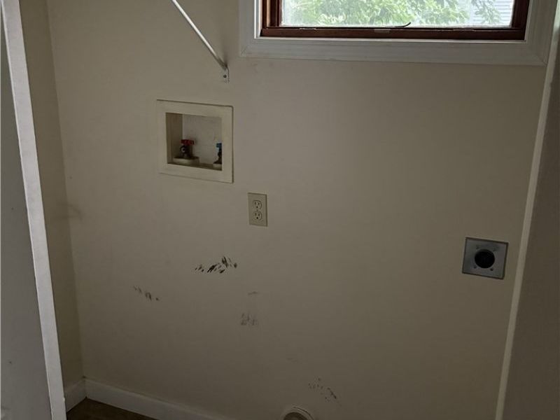 6241 W River Road S, Elyria, OH 44035 Photo 6