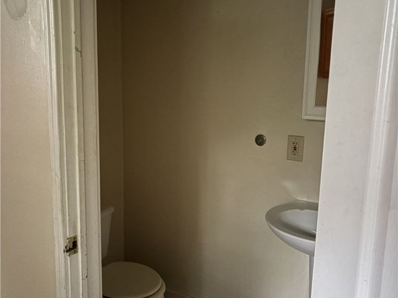 6241 W River Road S, Elyria, OH 44035 Photo 7