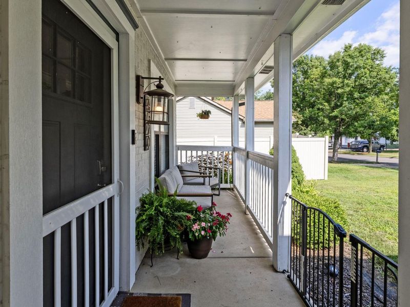 4520 Glenhaven Drive, Columbus, OH 43231 Photo 32