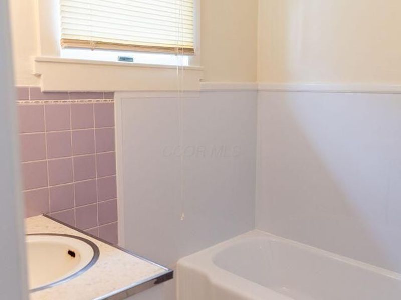704 N Eastwood Avenue, Lancaster, OH 43130 Photo 17