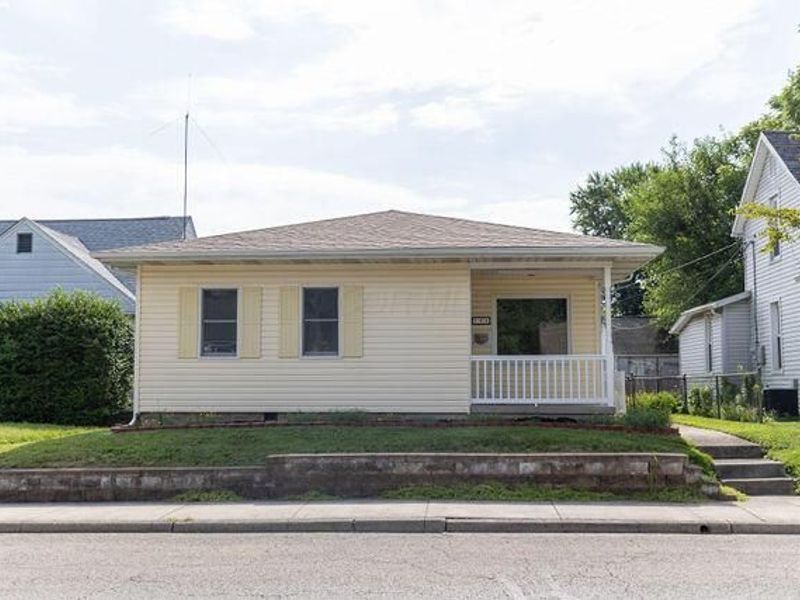704 N Eastwood Avenue, Lancaster, OH 43130 Photo 3
