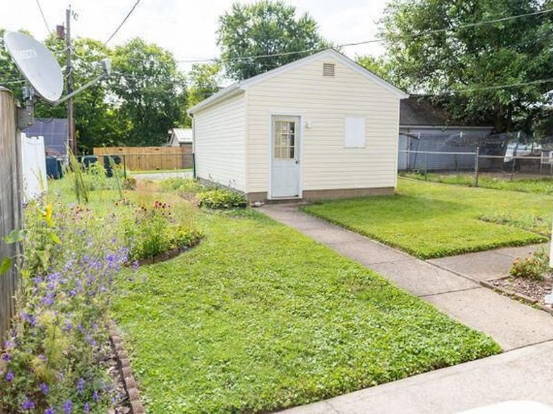 704 N Eastwood Avenue, Lancaster, OH 43130 Photo 38