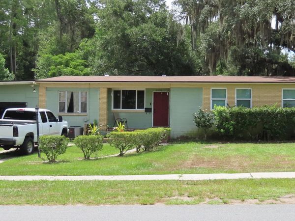 2295 LAKE Drive, Jacksonville, FL 32246