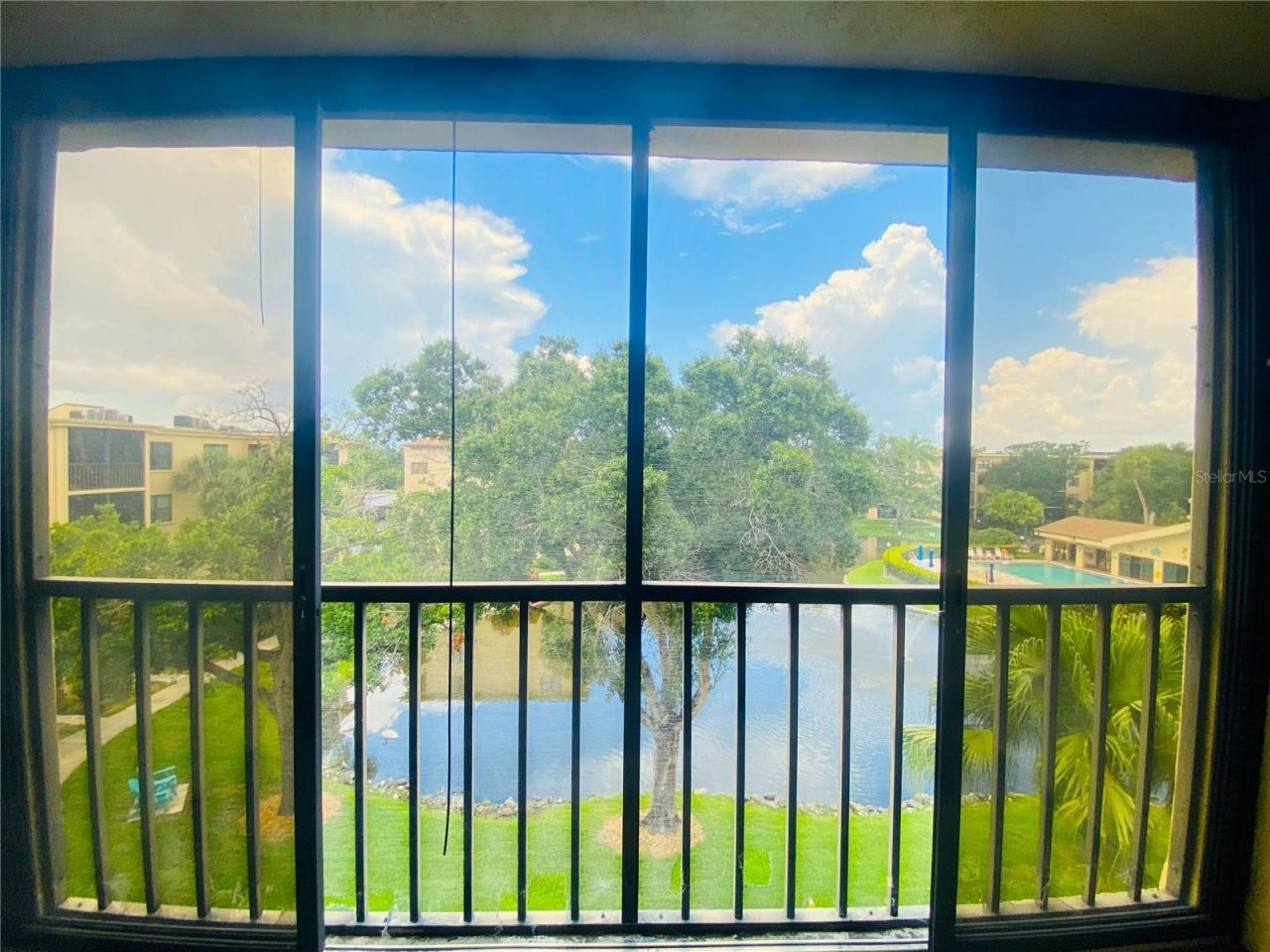 635 30th Avenue W, Unit F 404, Bradenton, FL 34205 Photo