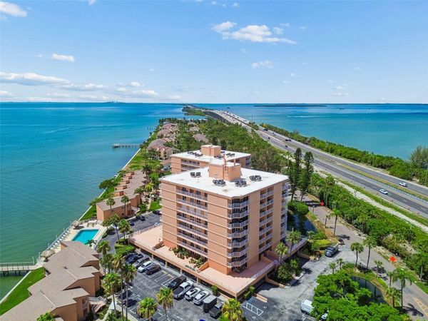 7430 SUNSHINE SKYWAY LANE S, Unit 201, ST PETERSBURG, FL 33711