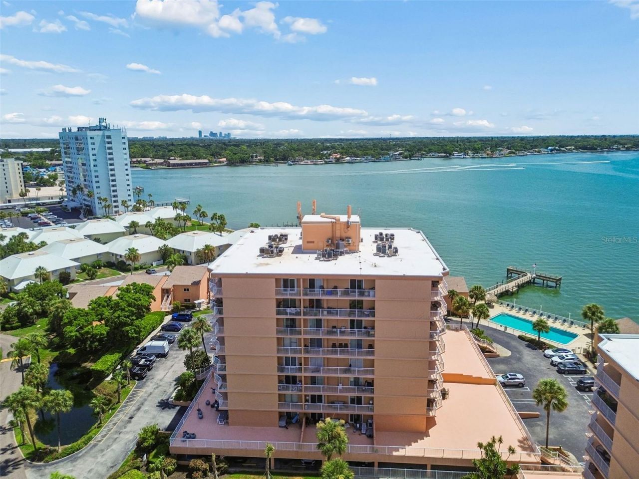 7430 Sunshine Skyway Lane S, Unit 201, Saint Petersburg, FL 33711 Photo