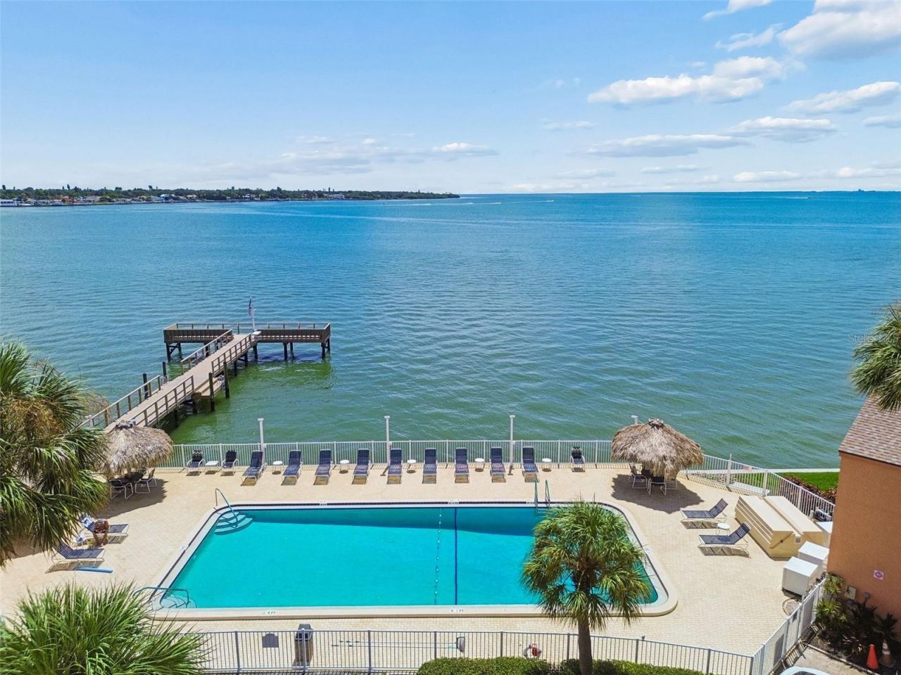 7430 Sunshine Skyway Lane S, Unit 201, Saint Petersburg, FL 33711 Photo