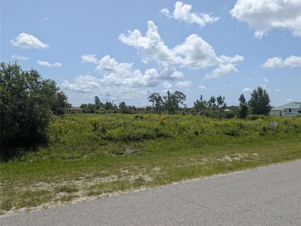 96 DESOTO AVENUE , INDIAN LAKE ESTATES, FL 33855