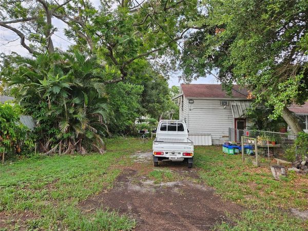 4605 8TH AVENUE N, ST PETERSBURG, FL 33713